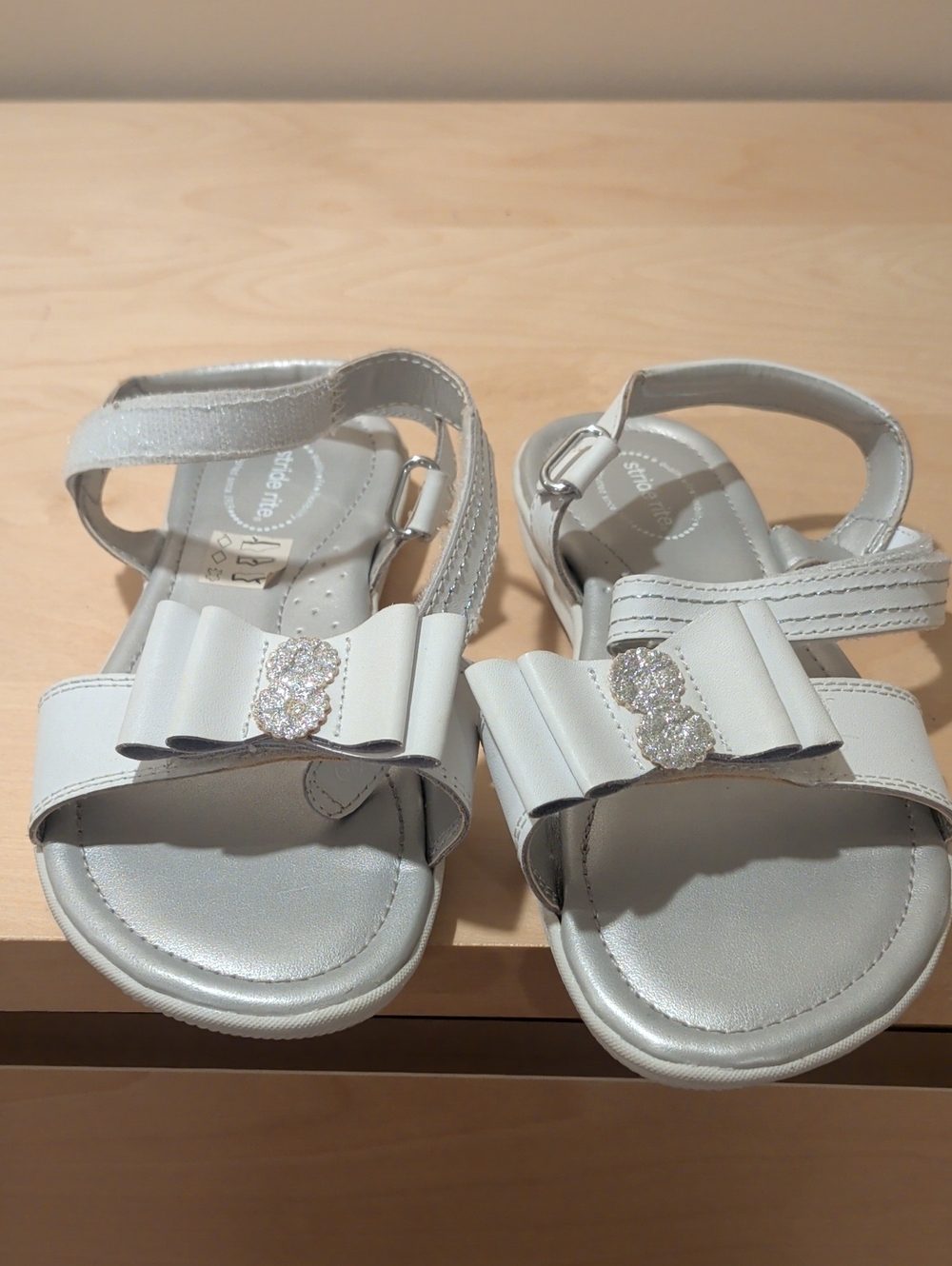 Stride Rite Girls Silver Bow Sandals with Glitter Accent